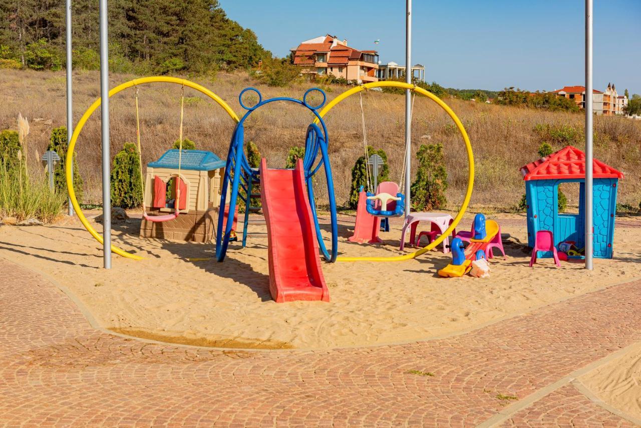 Menada Sozopol Apartments Esterno foto
